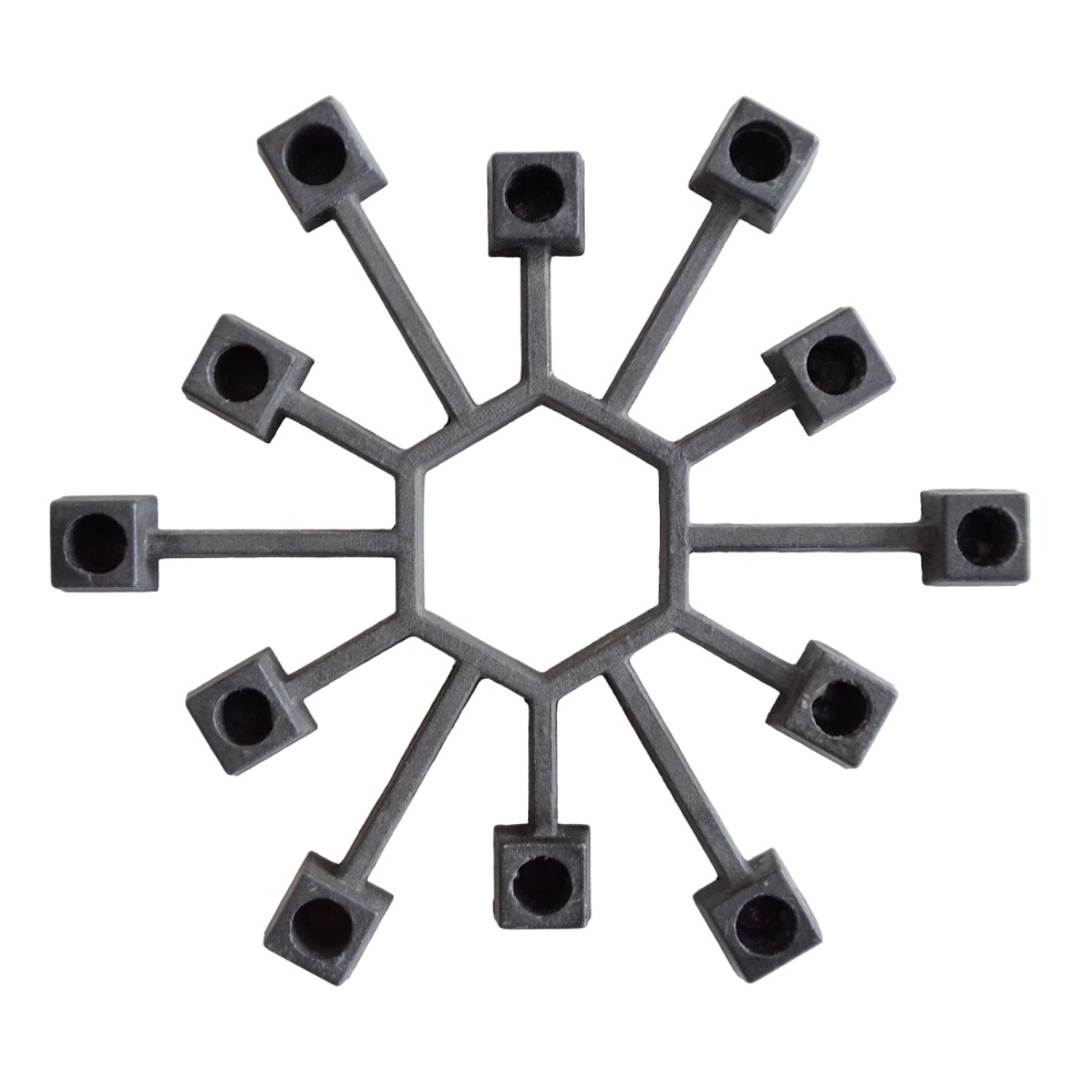 Ljustake med hexagon i järn från PARO DESIGN